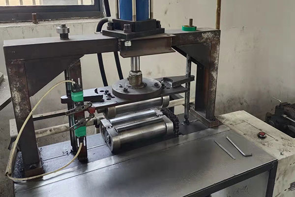 Spherical bearing press machine