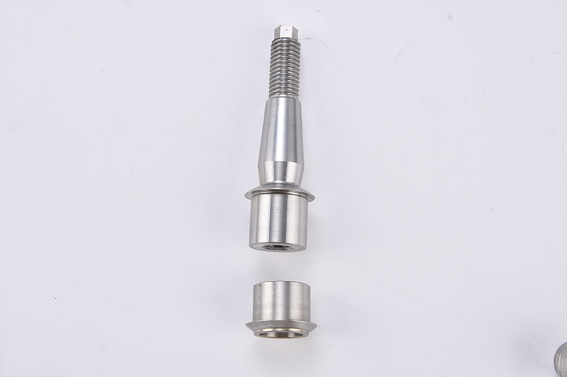 Tie rod adapter